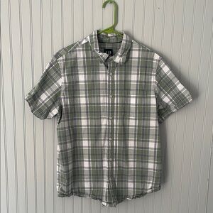 GAP Men’s Light Green & White Plaid Short Sleeve Button Down Shirt | Size L